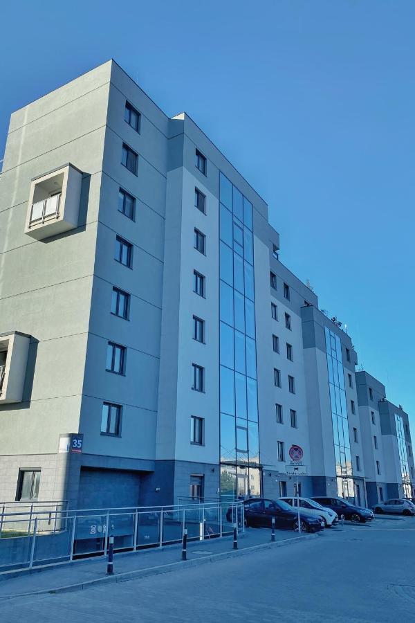 Capital Towers - Apartament Green Z Widokiem Na Rzeke Rzeszow Luaran gambar