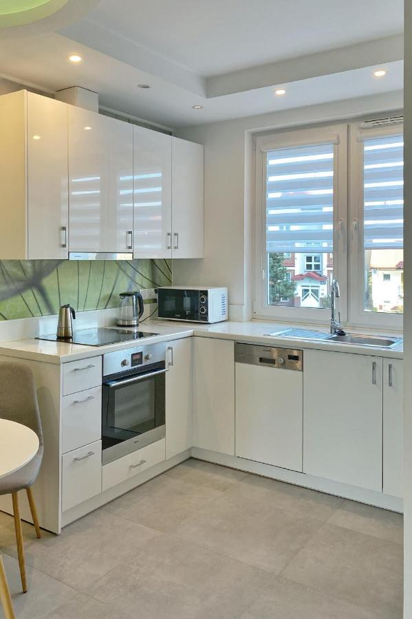 Capital Towers - Apartament Green Z Widokiem Na Rzeke Rzeszow Luaran gambar