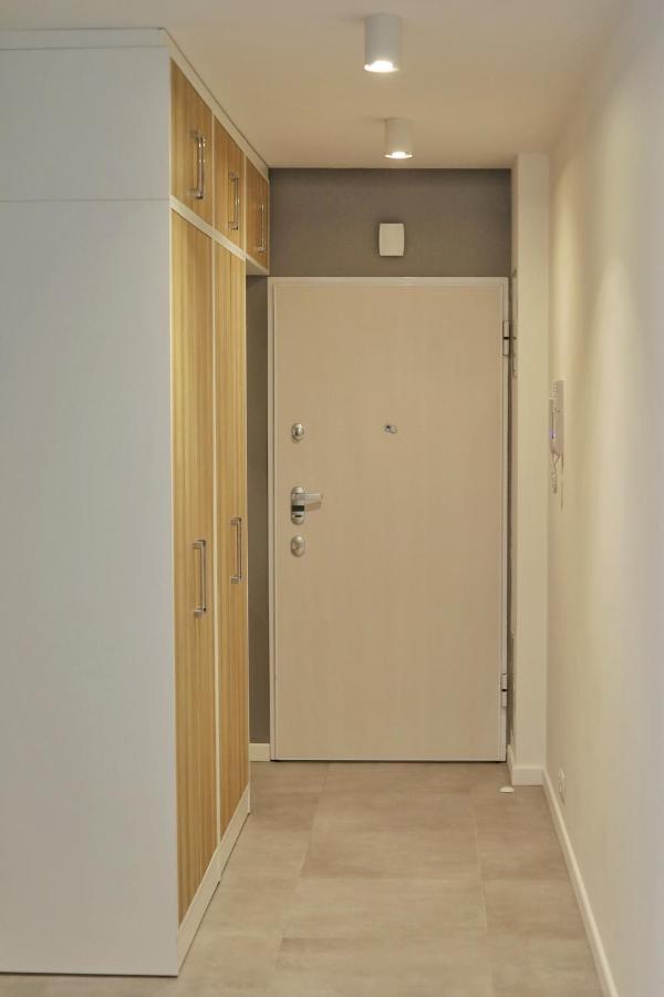 Capital Towers - Apartament Green Z Widokiem Na Rzeke Rzeszow Luaran gambar